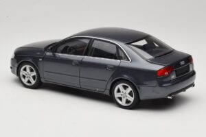 Audi A4 B7 Grau Metallic Minichamps 1:18 100014400 Druckguss — Bild 7 von 8