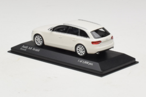 Audi A4 B8 Avant Weiß Minichamps 1:43 410011010 Druckguss — Bild 3 von 5