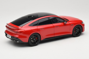 Audi A5L Sportback Rot OEM 1:18 ZAM60004A Druckguss — Bild 3 von 8