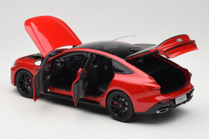 Audi A5L Sportback Rot OEM 1:18 ZAM60004A Druckguss — Bild 5 von 8
