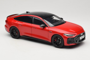 Audi A5L Sportback Rot OEM 1:18 ZAM60004A Druckguss — Bild 6 von 8