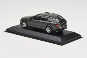 Audi A6 C5 Avant Dunkelgrau Minichamps 1:43 AUDI006 Druckguss — Bild 3 von 4