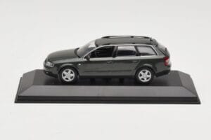 Audi A6 C5 Avant Dunkelgrau Minichamps 1:43 AUDI006 Druckguss