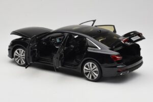 Audi A6L C8 Schwarz Paudi Model 1:18 42499 Druckguss — Bild 5 von 8
