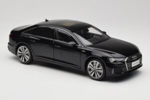 Audi A6L C8 Schwarz Paudi Model 1:18 42499 Druckguss — Bild 6 von 8