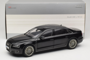 Audi A8L D3 W12 Phantom Black Kyosho 1:18 5011008125 Druckguss — Bild 8 von 8