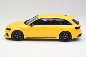 Audi RS4 B9 Avant 25. Jubiläum Vegas Gelb GT Spirit 1:18 GT935 Resin — Bild 3 von 6