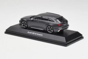 Audi RS6 C8 Avant Grau Metallic Minichamps 1:43 5012016231 Druckguss — Bild 3 von 4