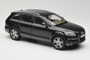 Audi Q7 4L Lava Grey Minichamps 1:18 5010507625 Druckguss — Bild 6 von 8