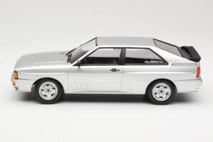 Audi Quattro B2 Silber Minichamps 1:18 155016122 Druckguss — Bild 3 von 6