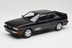 Audi Quattro Schwarz Metallic Minichamps 1:18 155016121 Druckguss