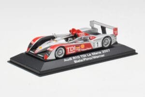 Audi R10 TDI LMP1 #1 F. Biela / E. Pirro / M. Werner 24 Hours of Le Mans 2007 Minichamps 1:43 5020700213 Druckguss — Bild 2 von 4