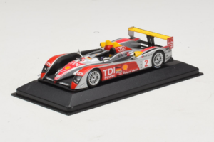 Audi R10 TDI LMP1 #2 R. Capello / T. Kristensen 2007 Minichamps 1:43 400071602 Druckguss — Bild 2 von 4