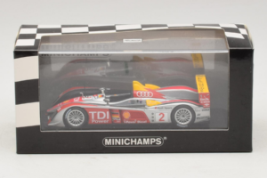Audi R10 TDI LMP1 #2 R. Capello / T. Kristensen 2007 Minichamps 1:43 400071602 Druckguss — Bild 4 von 4