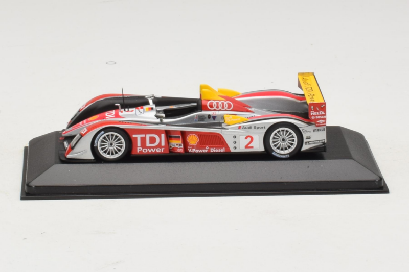 Audi R10 TDI LMP1 #2 R. Capello / T. Kristensen 2007 Minichamps 1:43 400071602 Druckguss