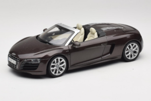 Audi R8 5.2 Spyder Teak Brown Kyosho 1:18 5010918525 Druckguss