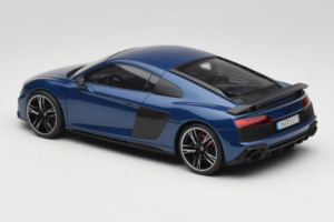 Audi R8 Ascari Blue Jada 1:18 5011918451 Druckguss — Bild 5 von 6
