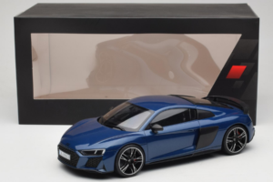 Audi R8 Ascari Blue Jada 1:18 5011918451 Druckguss — Bild 6 von 6