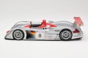 Audi R8 LMP900 #8 Audi Sport Team Joest F. Biela / E. Pirro / T. Kristensen 24 Hours of Le Mans 2000 Maisto 1:18 38899 Druckg — Bild 3 von 6