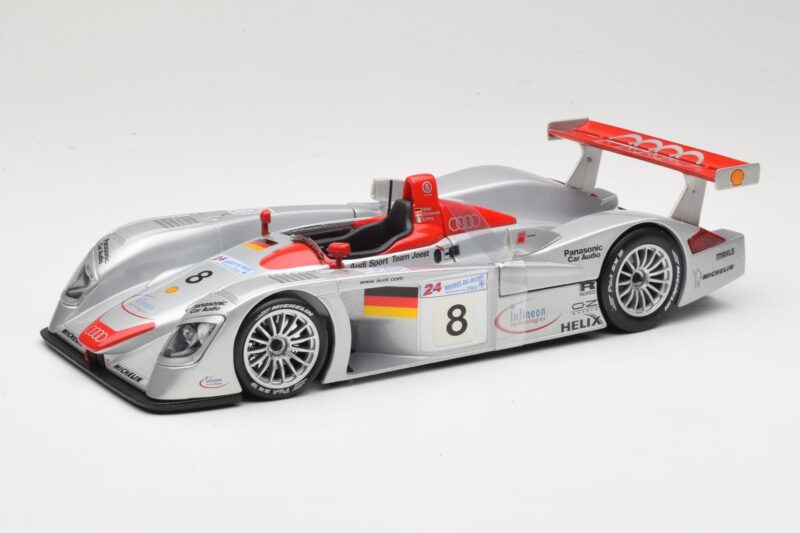 Audi R8 LMP900 #8 Audi Sport Team Joest F. Biela / E. Pirro / T. Kristensen 24 Hours of Le Mans 2000 Maisto 1:18 38899 Druckg