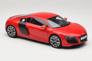 Audi R8 Rot Kyosho 1:18 09213R Druckguss — Bild 6 von 8