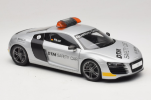 Audi R8 Safety Car 24 Hours of Le Mans 2008 Kyosho 1:18 09214DTM Druckguss — Bild 6 von 8