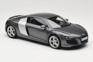 Audi R8 Type 42 4.2 Daytona Grey Kyosho 1:18 5010618425 Druckguss — Bild 6 von 8