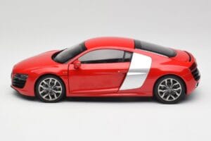 Audi R8 V10 Brilliant Rot Kyosho 1:18 09216RR Druckguss — Bild 4 von 8