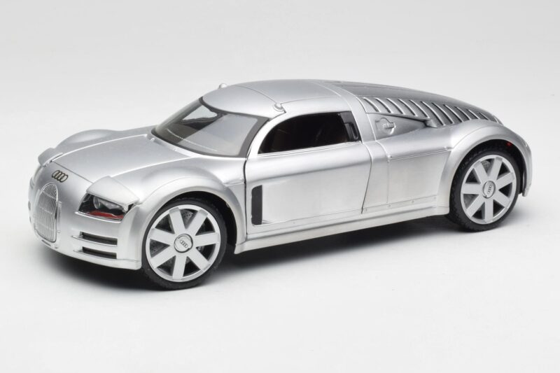 Audi Rosemeyer Silber Maisto 1:18 20000001438 Druckguss