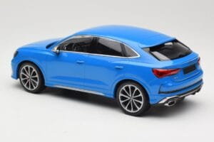Audi RS Q3 F3 Sportback Blau Minichamps 1:18 155018101 Druckguss — Bild 5 von 6