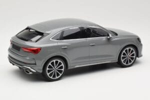 Audi RS Q3 F3 Sportback Grau Minichamps 1:18 155018100 Druckguss — Bild 2 von 6