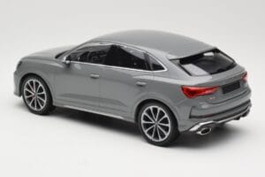 Audi RS Q3 F3 Sportback Grau Minichamps 1:18 155018100 Druckguss — Bild 5 von 6