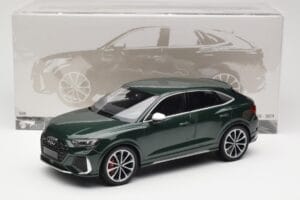 Audi RS Q3 Sportback 8U Green Metallic Minichamps 1:18 155018102 Druckguss — Bild 6 von 6
