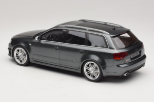 Audi RS4 B7 Grau Otto 1:18 OT721 Resin — Bild 5 von 6
