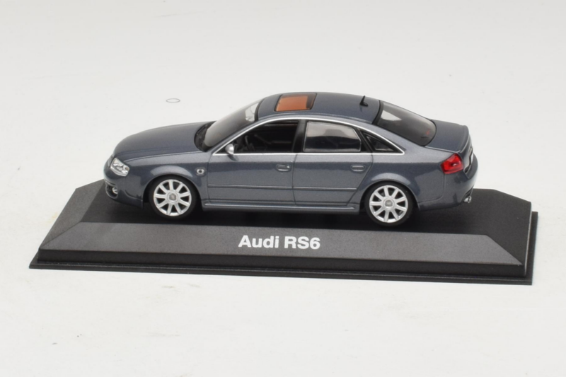 Audi RS6 C5 Grau Minichamps 1:43 20000001217001 Druckguss