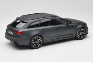 Audi RS6 C7 Avant Matt Grey Minichamps 1:18 110012012 Druckguss — Bild 3 von 8