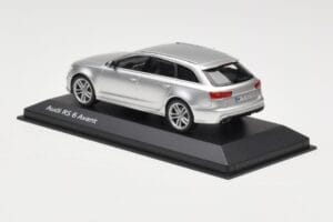 Audi RS6 C7 Avant Prisma Silver Minichamps 1:43 5011216213 Druckguss — Bild 3 von 4
