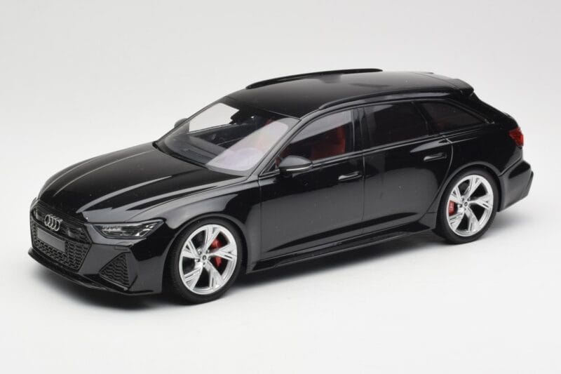 Audi RS6 C8 Avant Black Metallic Minichamps 1:18 155018014 Druckguss