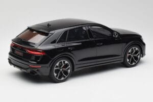 Audi RSQ8 Night Schwarz GT Spirit 1:18 GT305 Resin — Bild 2 von 6