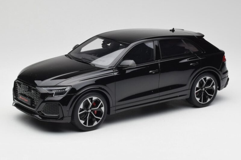 Audi RSQ8 Night Schwarz GT Spirit 1:18 GT305 Resin