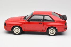 Audi Sport Quattro Rot Händler-Edition AUTOart 1:18 5030400205 Druckguss — Bild 4 von 8