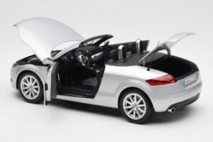 Audi TT 8J Roadster Lichtsilber Minichamps 1:18 5010500515 Druckguss — Bild 5 von 8