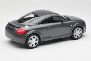 Audi TT 8N Coupé Grey Metallic Minichamps 1:18 155017020 Druckguss — Bild 2 von 6