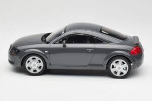 Audi TT 8N Coupé Grey Metallic Minichamps 1:18 155017020 Druckguss — Bild 3 von 6