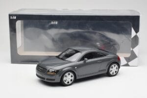 Audi TT 8N Coupé Grey Metallic Minichamps 1:18 155017020 Druckguss — Bild 6 von 6