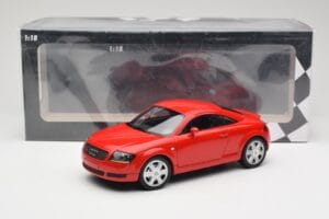 Audi TT 8N Rot Minichamps 1:18 155017022 Druckguss — Bild 6 von 6