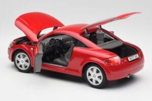 Audi TT 8N Coupe Rot Revell 1:18 89909092 Druckguss — Bild 5 von 8