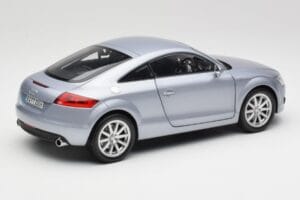 Audi TT 8N RHD Lake Silber Metallic Minichamps 1:18 150015020 Druckguss — Bild 3 von 8