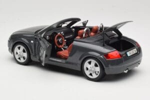Audi TT 8N Roadster Grau Maisto 1:18 50346 Druckguss — Bild 5 von 8