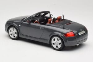 Audi TT 8N Roadster Grau Maisto 1:18 50346 Druckguss — Bild 7 von 8